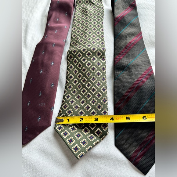 🙏Dior Mens Ties (3pcs) - Picture 3 of 17